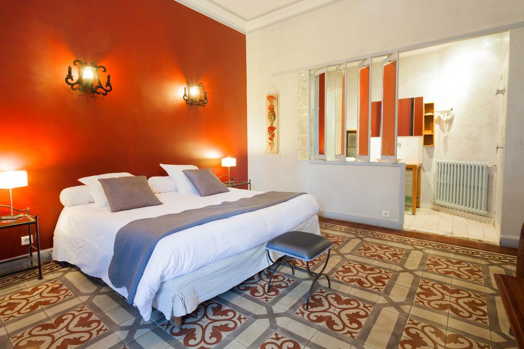 Auberge Du Pont Romain Sommieres Ngoại thất bức ảnh